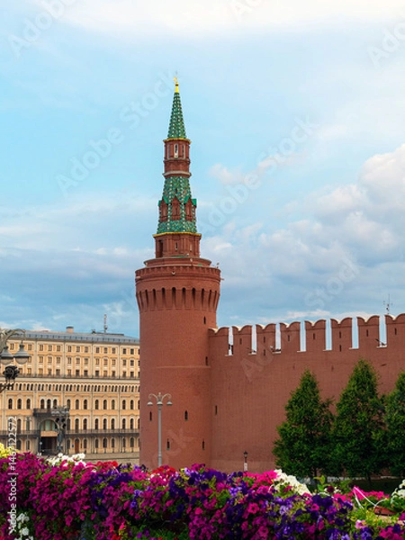 Obraz Beklemishevskaya Tower of the Moscow Kremlin in summer