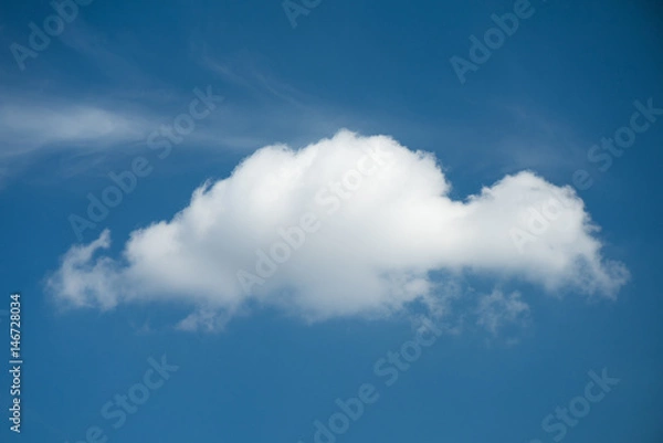 Fototapeta White cloud on blue sky