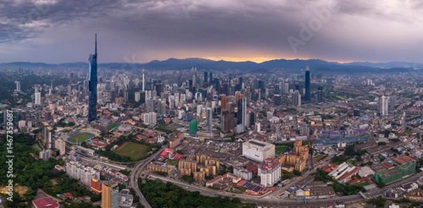 Obraz Aerial view of a vibrant city