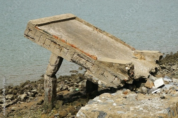 Obraz old abandoned jetty on beach