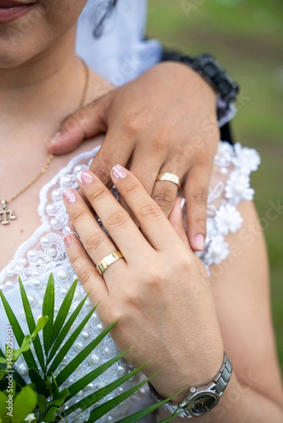 Obraz Eternal commitment, couple's love showing their rings