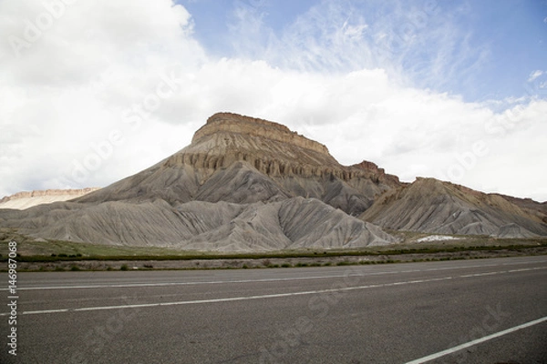 Obraz Mountain on the road