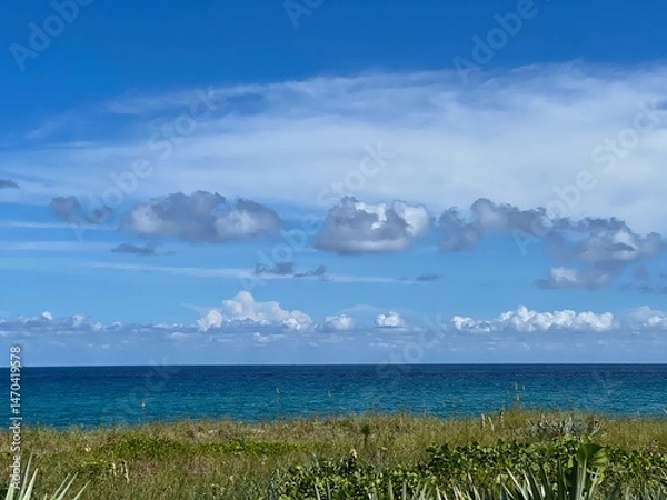 Obraz clouds over the sea