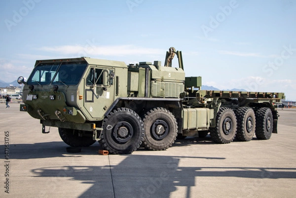 Obraz 米軍のトレーラー