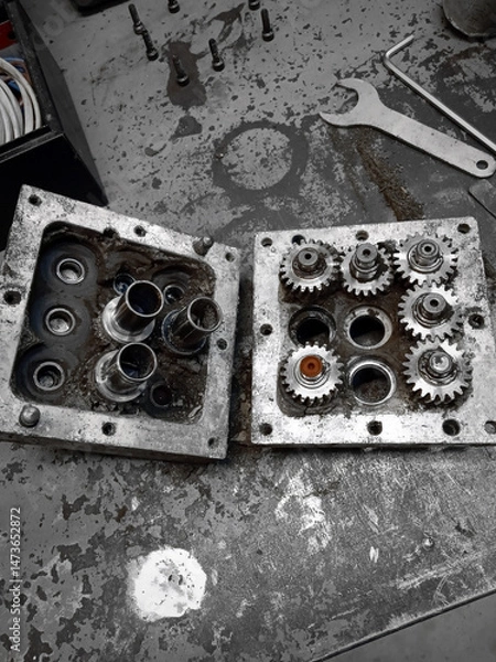 Fototapeta Disassembled drilling block.