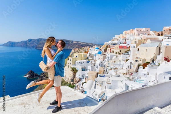 Fototapeta Young couple on island of Santorini