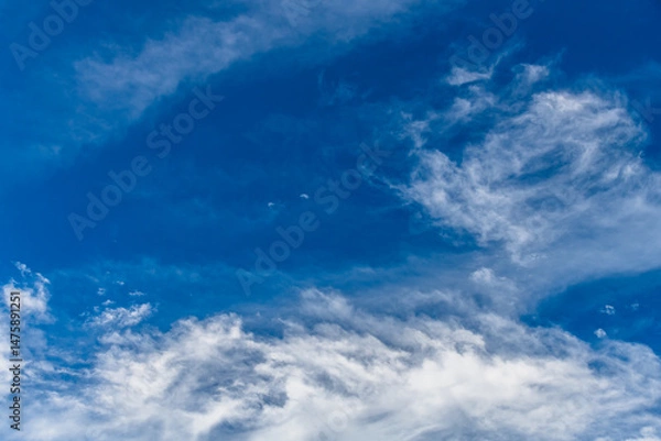 Fototapeta Blue sky with white high clouds