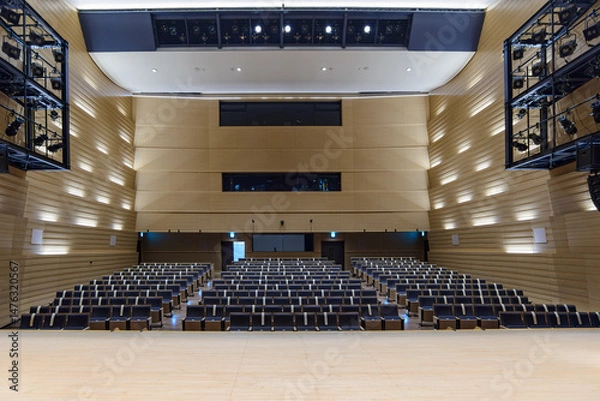 Obraz 大きな会場で行う講演会やセミナー風景のイメージ