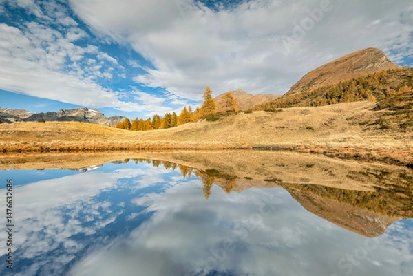 Fototapeta Lake in the Lepontine mountains, Alpe Devero-Veglia natural park, Piedmont, Italy