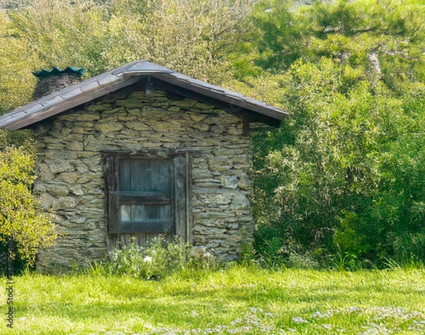 Fototapeta old stone house