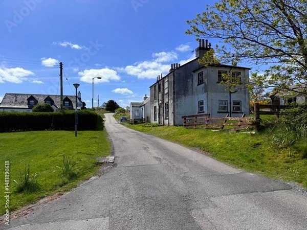 Obraz Islay, Scotland’s whisky haven, blends rugged natural beauty with pristine seas and abundant birdlife. Known for peaty single malts and serene coastal landscapes, it’s a gem for nature and spirits-the