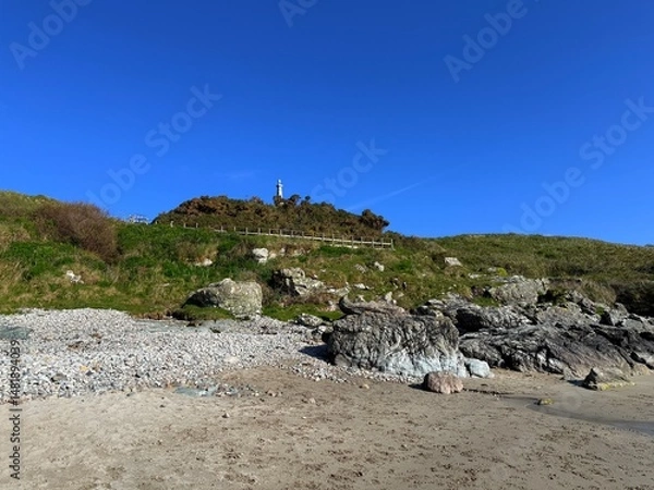 Obraz Islay, Scotland’s whisky haven, blends rugged natural beauty with pristine seas and abundant birdlife. Known for peaty single malts and serene coastal landscapes, it’s a gem for nature and spirits-the