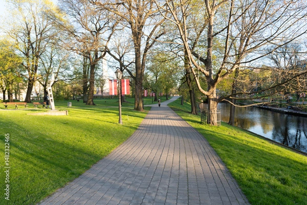 Obraz Bastion Hill city park (Bastejkalns Park) in Riga, Latvia	