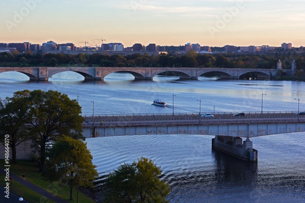 Obraz Washington DC panorama near Potomac River. A view on bridges across the river and Alexandria, Virginia.
