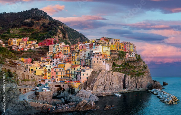 Obraz Manarola sous une lumière de fin de journée