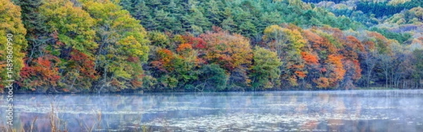 Fototapeta 南会津・観音沼の紅葉（パノラマ）