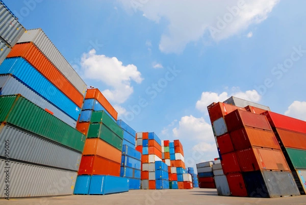 Fototapeta containers