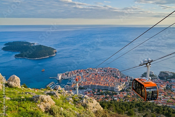 Obraz View on Dubrovnik with cable car