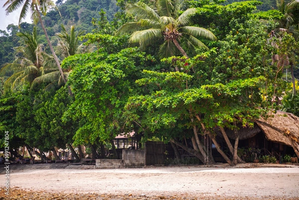 Obraz White sand beach at Koh Chang island