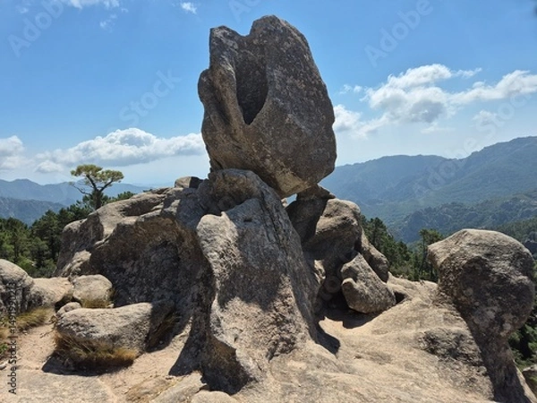 Obraz Majestic Cascade: Piscia di Ghjaddu Rock formations in Corsica