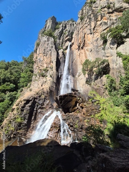 Obraz Majestic Cascade: Piscia di Ghjaddu Waterfall in Corsica