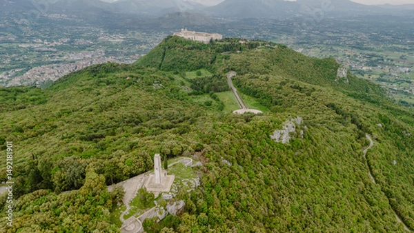 Fototapeta Pomnik 3 Dywizji Kresowej Monte Cassino, Wzgórze 593