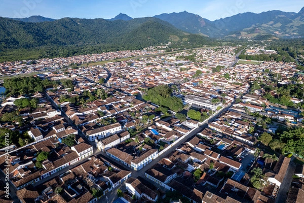 Obraz Explore the historic charm and scenic beauty of Paraty, Rio de Janeiro, Brazil with its vibrant architecture and stunning landscape