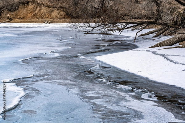 Obraz Melting lake in China Changchun Jingyuetan National Forest Park