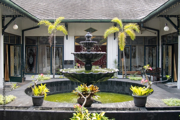 Fototapeta Serene Courtyard Fountain