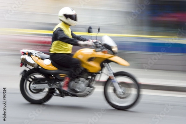 Fototapeta speeding motorcycle 1