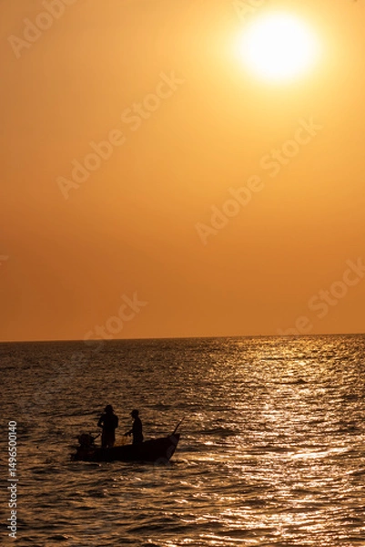 Fototapeta Sol implacable sobre pescador