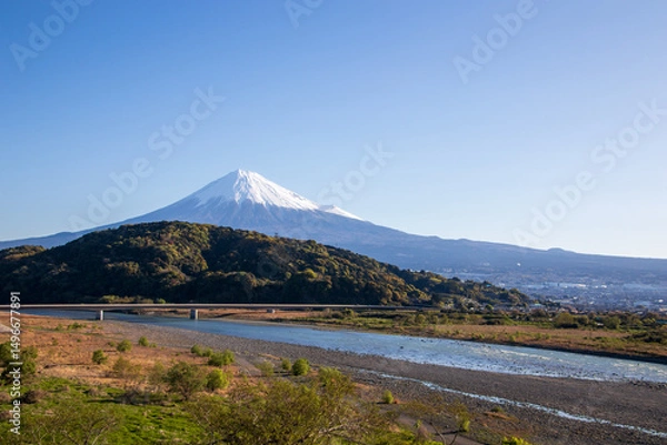 Fototapeta A view of Mt. Fuji and the Fuji River
