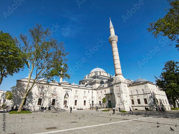 Fototapeta Wide angle view of Beyazit Mosque, Beyazit Square, Istanbul, Turkey