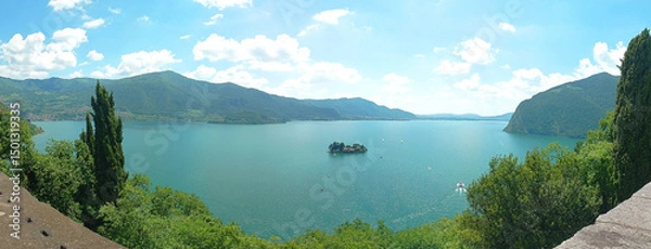 Obraz Monte Isola (Montisola) on Lake Iseo in Springtime, Lombardia, northern Italy. Panoramic view