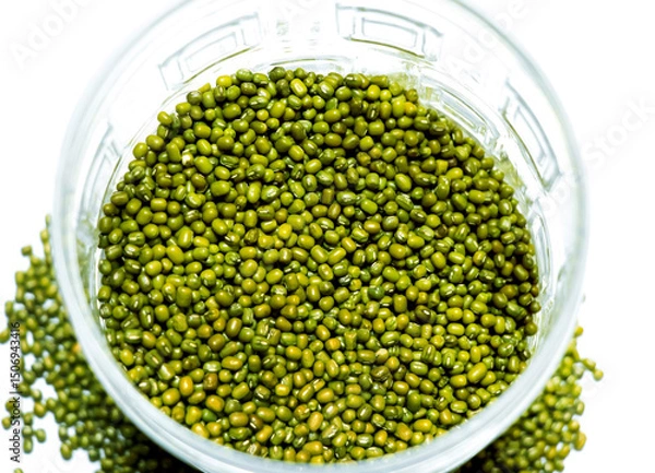 Fototapeta Close-up of mung beans on white background