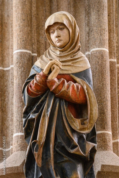 Obraz The Sorrowful Mother, statue from the 15/16th century. The Cathedral of St Elizabeth (Dóm svätej Alžbety) in Košice, Slovakia.
