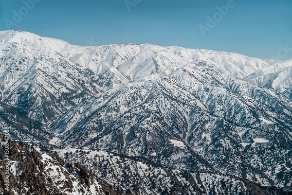 Fototapeta Amirsoy, Amirsay snowy rocks, mountains in Uzbekistan. Chatkal Range. Western Tien Shan mountains