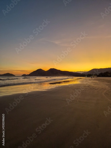 Obraz Pink sunset on beautiful beach