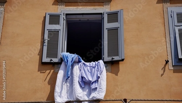 Obraz clothes drying in the sun