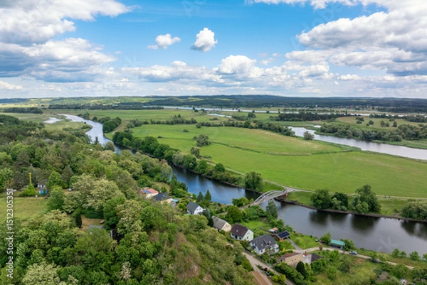 Obraz Dorf Stützkow mit Brücke über die Oder