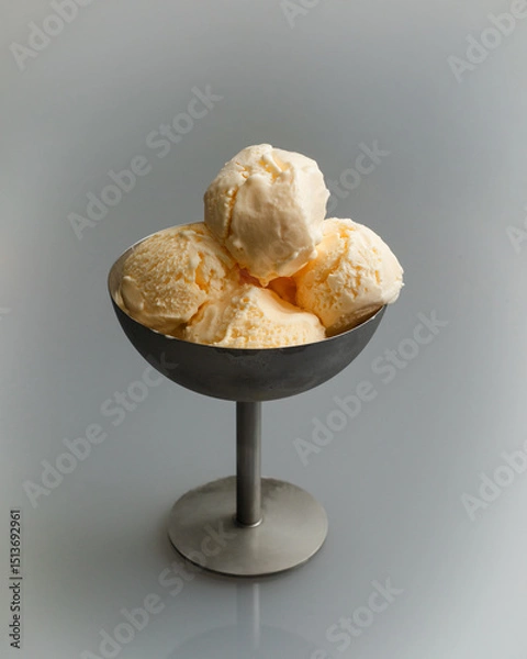 Obraz ice cream on a plate