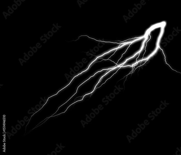 Fototapeta A dynamic bolt of white lightning cuts through the dark sky, showcasing the raw power of nature's electrical display.