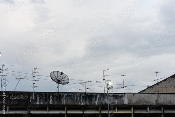 Fototapeta radio telescope on the roof
