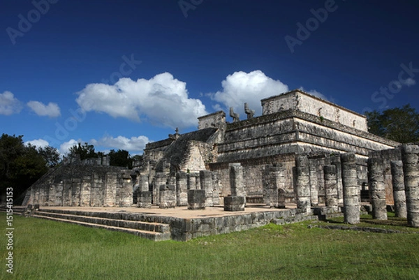 Obraz Temple of the Warriors in Chichen Itza complex, Yucatan, Mexico