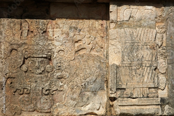 Obraz Reliefs in Temple of the Eagles and Jaguars in Chichen Itza, Yucatan, Mexico