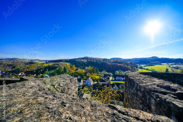 Obraz View of Gerhardstein Castle in Gerolstein. Historic Löwenburg Castle with the surrounding landscape in the Eifel region.
