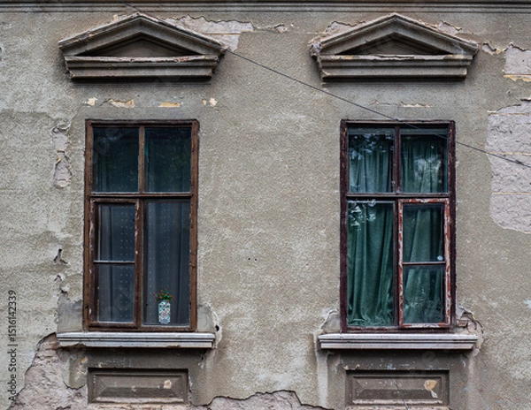 Obraz old window with shutters