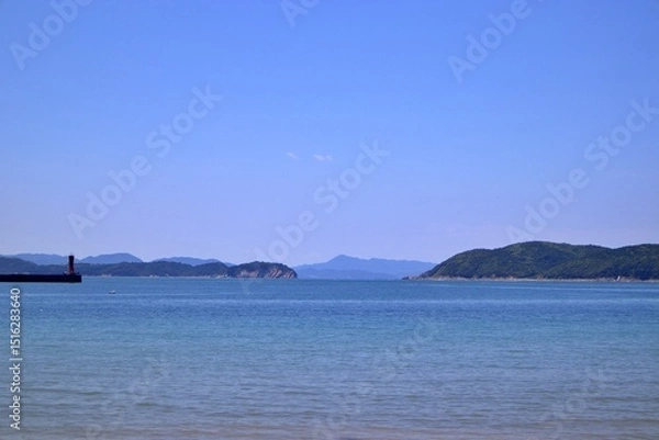 Obraz 青空と海に広がる加太の水平線