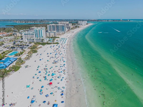 Fototapeta Beautiful aerial view of Sarasota, the magnificent white sand beach, and its iconic St. Armands Circle