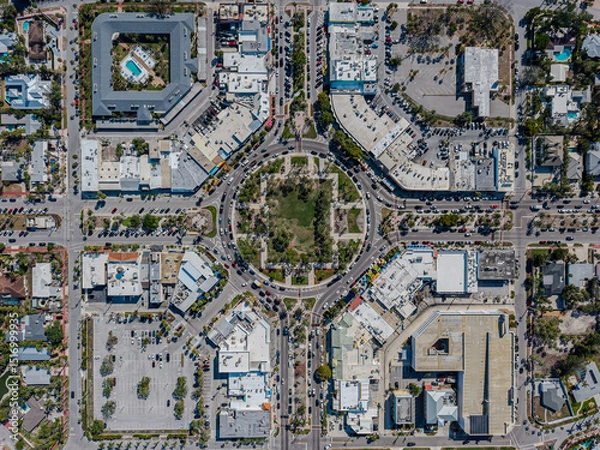 Fototapeta Beautiful aerial view of Sarasota, the magnificent white sand beach, and its iconic St. Armands Circle